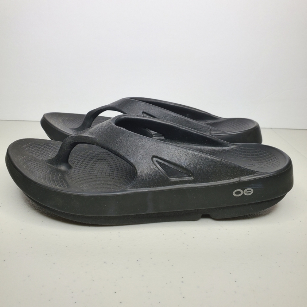 OOFOS OOriginal Recovery Foam‎ Flip Flop Sandals Black Unisex Men's 7 Women's 9